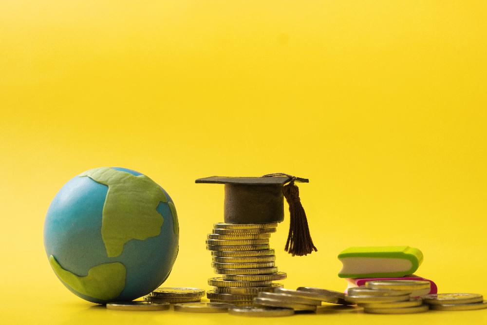 Funding SA globe